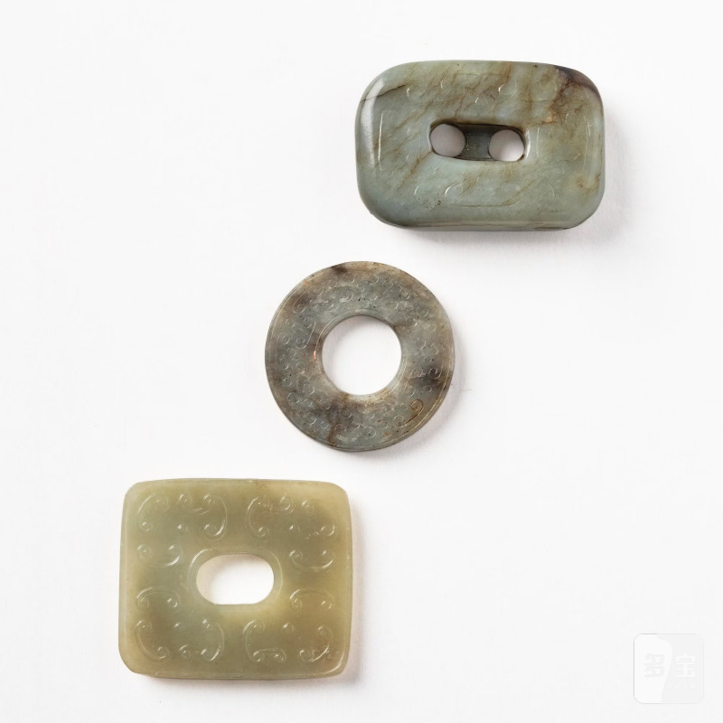 Three well sculptured neprite objects, - 图3